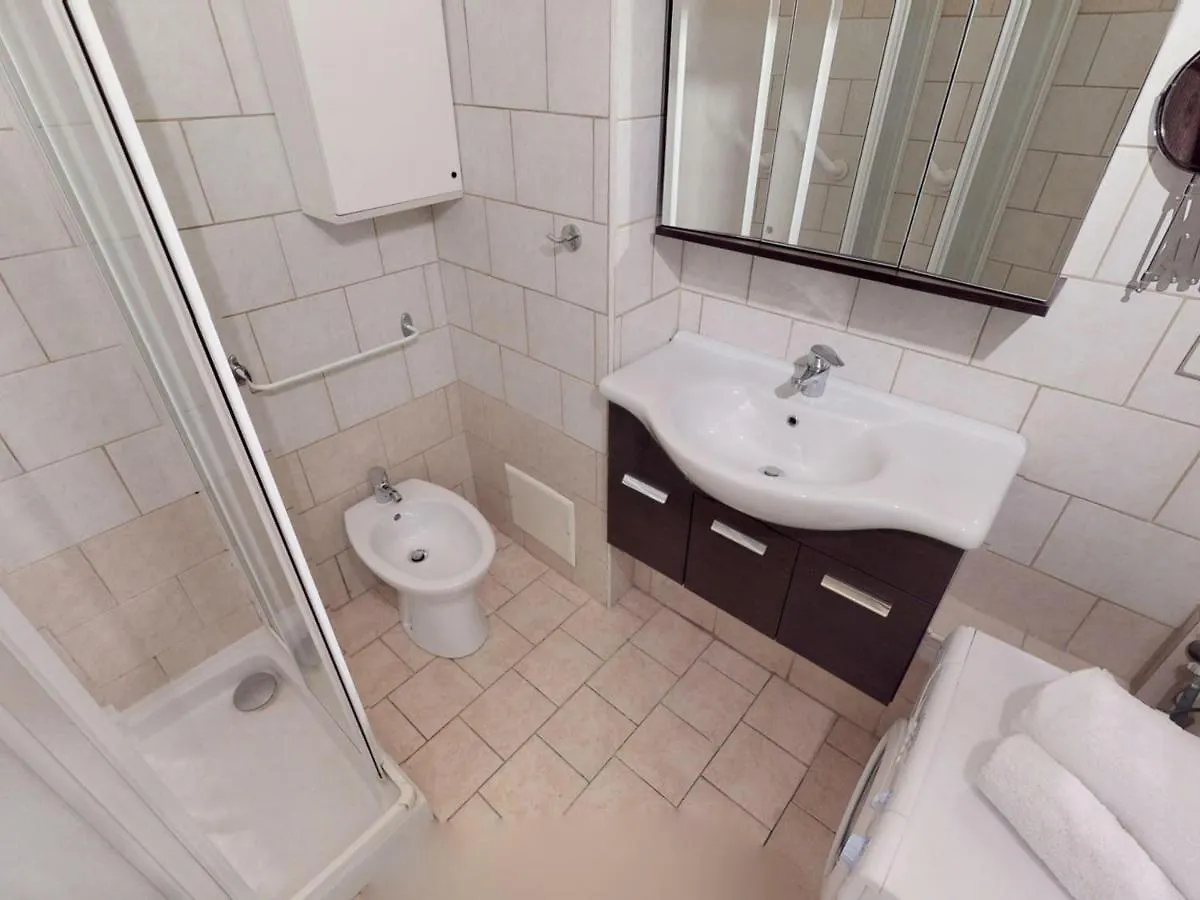 Studio Menton, 1 pièce, 3 personnes - FR-1-196-224 Francia
